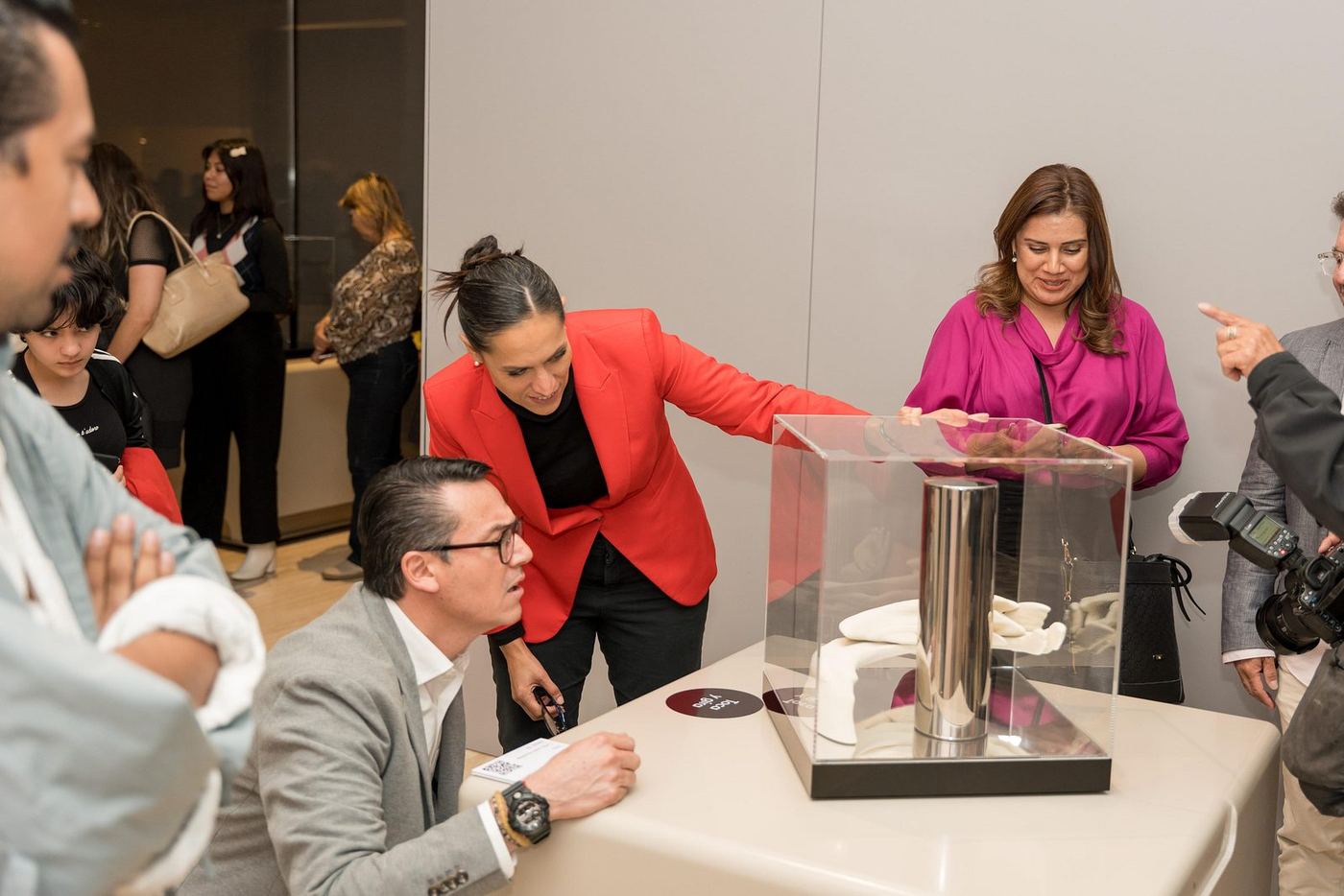Visitors interacting with the exhibition — photograph 5